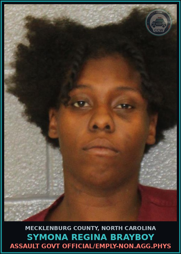 Booking mugshot of SYMONA REGINA BRAYBOY in Mecklenburg County