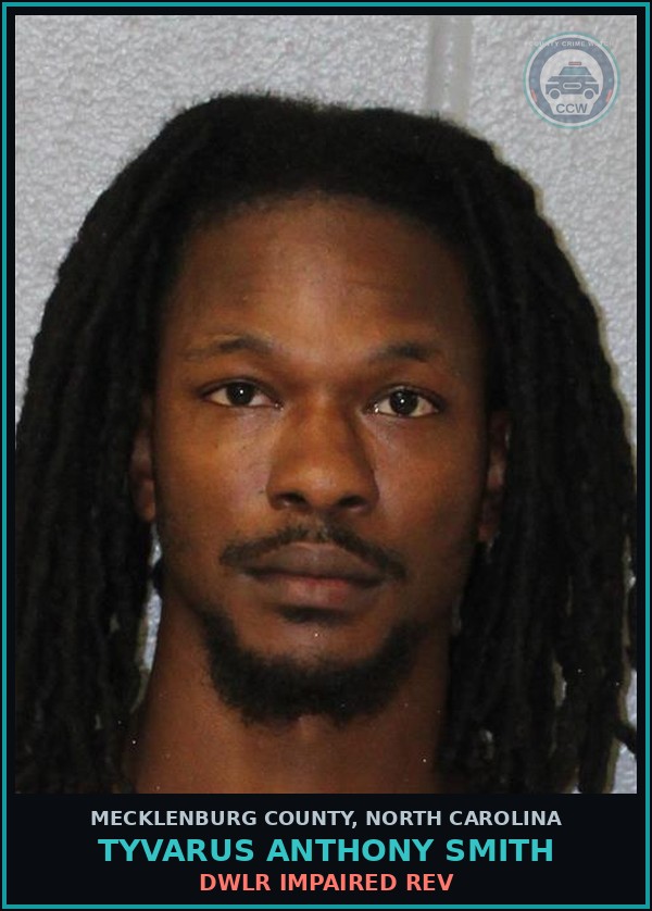 Booking mugshot of TYVARUS ANTHONY SMITH in Mecklenburg County