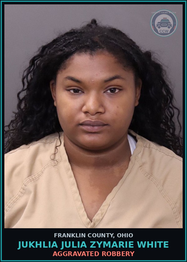 Booking mugshot of Jukhlia Julia Zymarie White in Franklin County