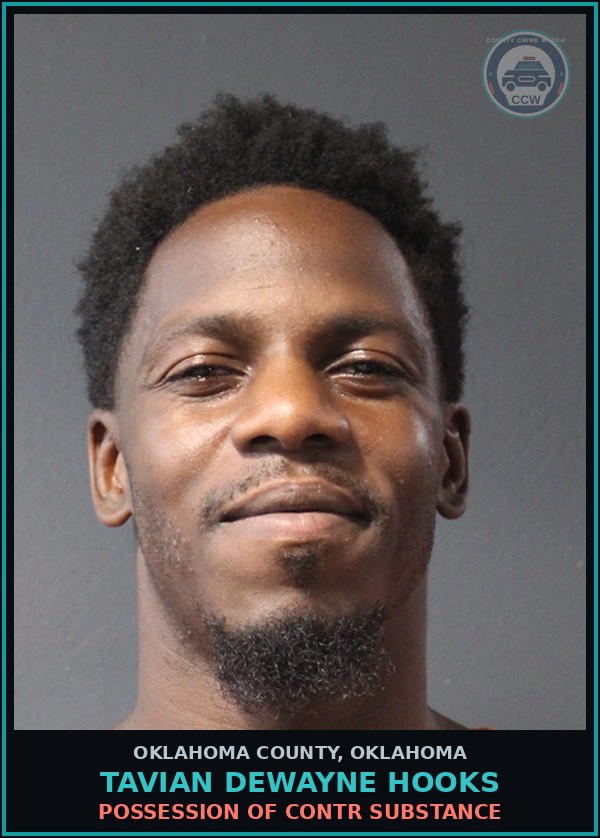 Booking mugshot of Tavian Dewayne Hooks in Oklahoma County