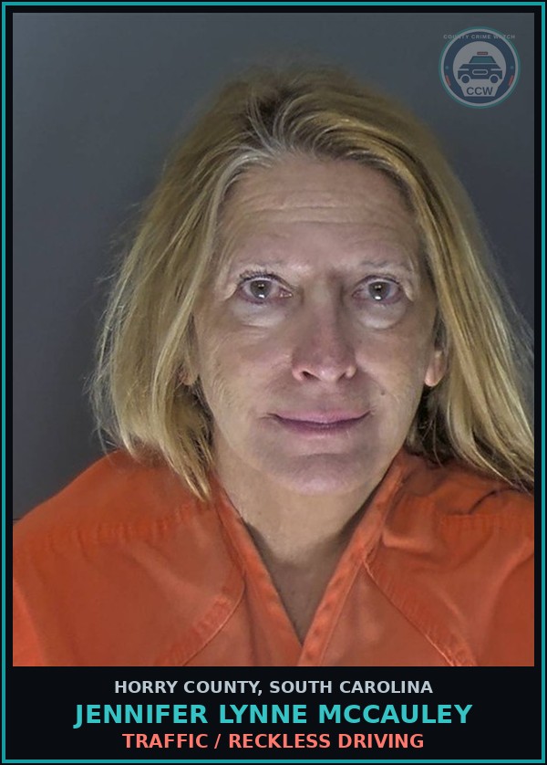 Booking mugshot of Jennifer Lynne Mccauley in Horry County