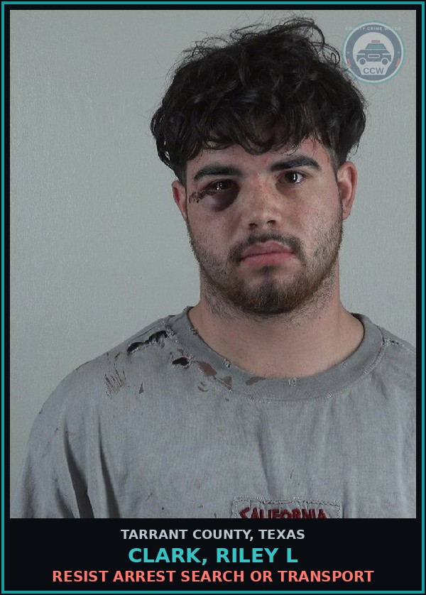 Booking mugshot of Clark, Riley L in Tarrant County
