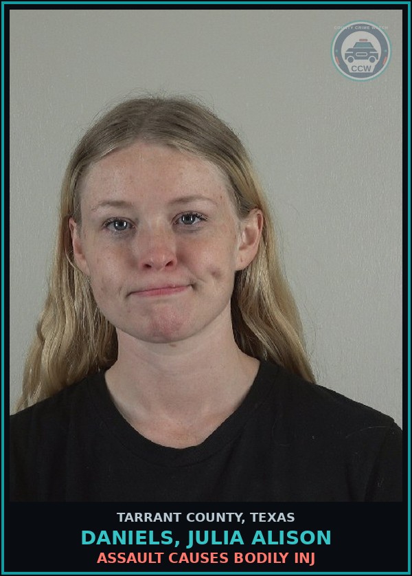 Booking mugshot of Daniels, Julia Alison in Tarrant County