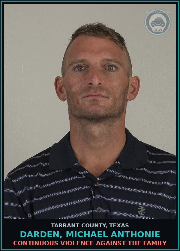 Booking mugshot of Darden, Michael Anthonie in Tarrant County
