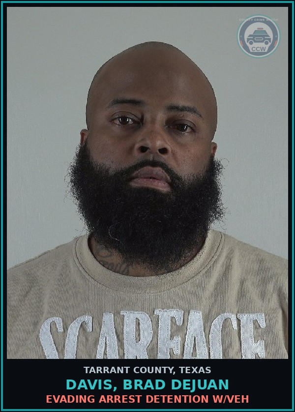 Booking mugshot of Davis, Brad Dejuan in Tarrant County