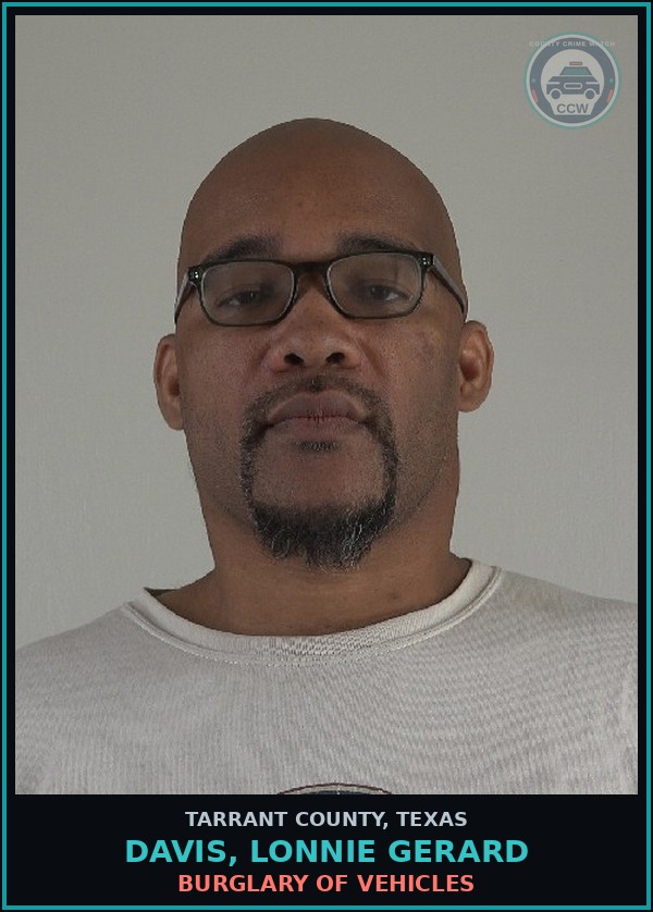 Booking mugshot of Davis, Lonnie Gerard in Tarrant County