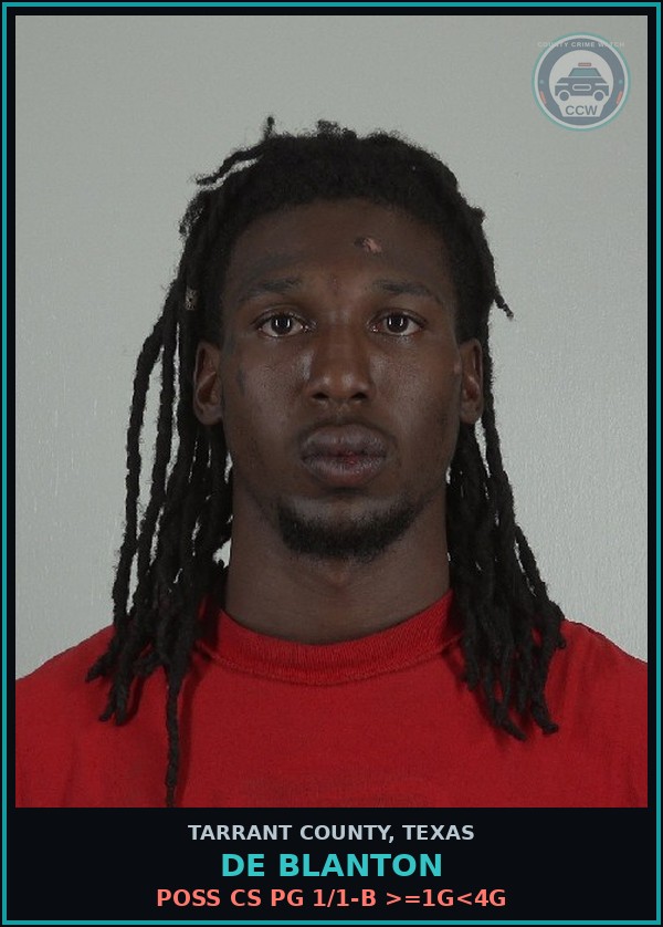 Booking mugshot of De Blanton in Tarrant County