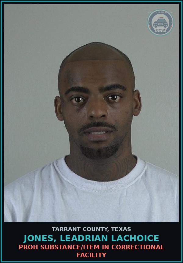 Booking mugshot of Jones, Leadrian Lachoice in Tarrant County