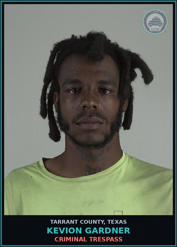 Booking mugshot of Kevion Gardner in Tarrant County