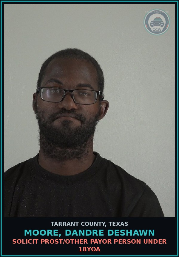 Booking mugshot of Moore, Dandre Deshawn in Tarrant County