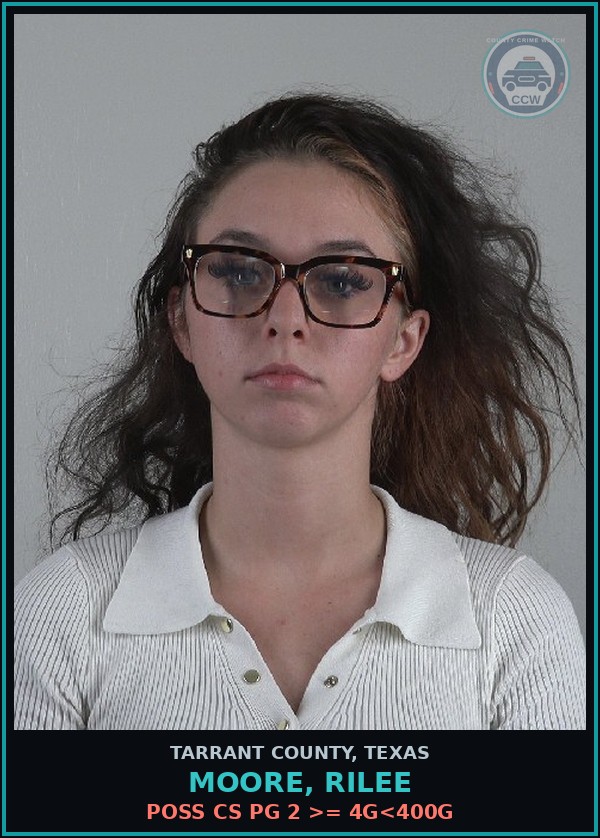 Booking mugshot of Moore, Rilee in Tarrant County