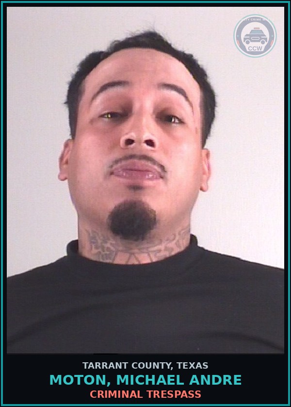 Booking mugshot of Moton, Michael Andre in Tarrant County
