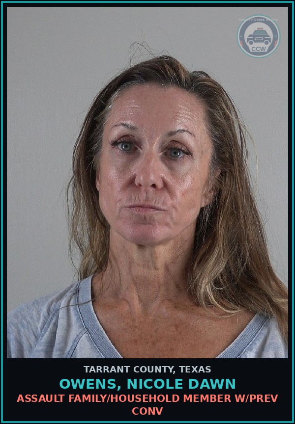 Booking mugshot of Owens, Nicole Dawn in Tarrant County