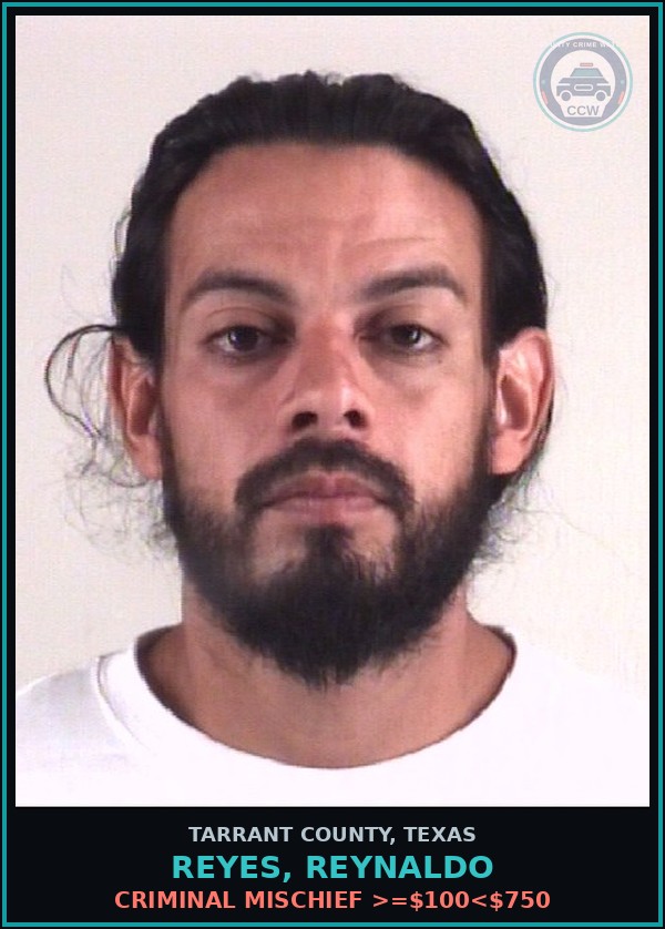 Booking mugshot of Reyes, Reynaldo in Tarrant County