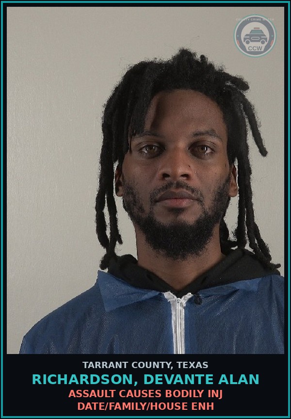 Booking mugshot of Richardson, Devante Alan in Tarrant County