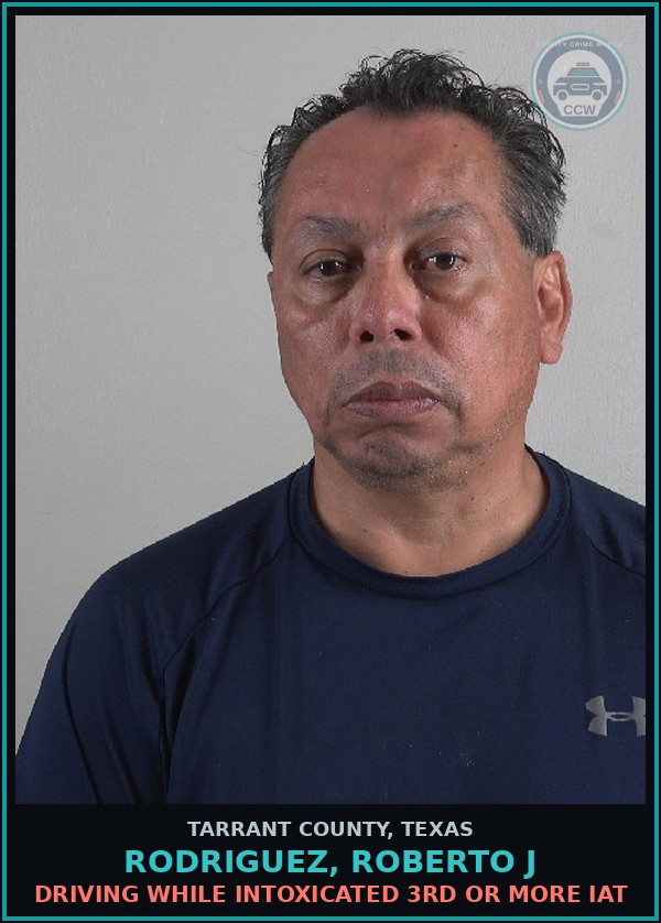 Booking mugshot of Rodriguez, Roberto J in Tarrant County
