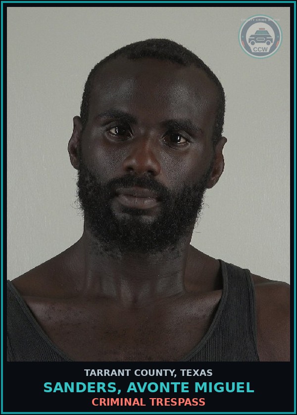 Booking mugshot of Sanders, Avonte Miguel in Tarrant County