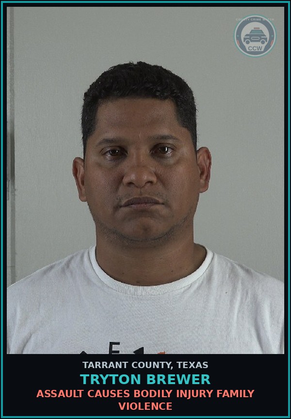 Booking mugshot of Tryton Brewer in Tarrant County